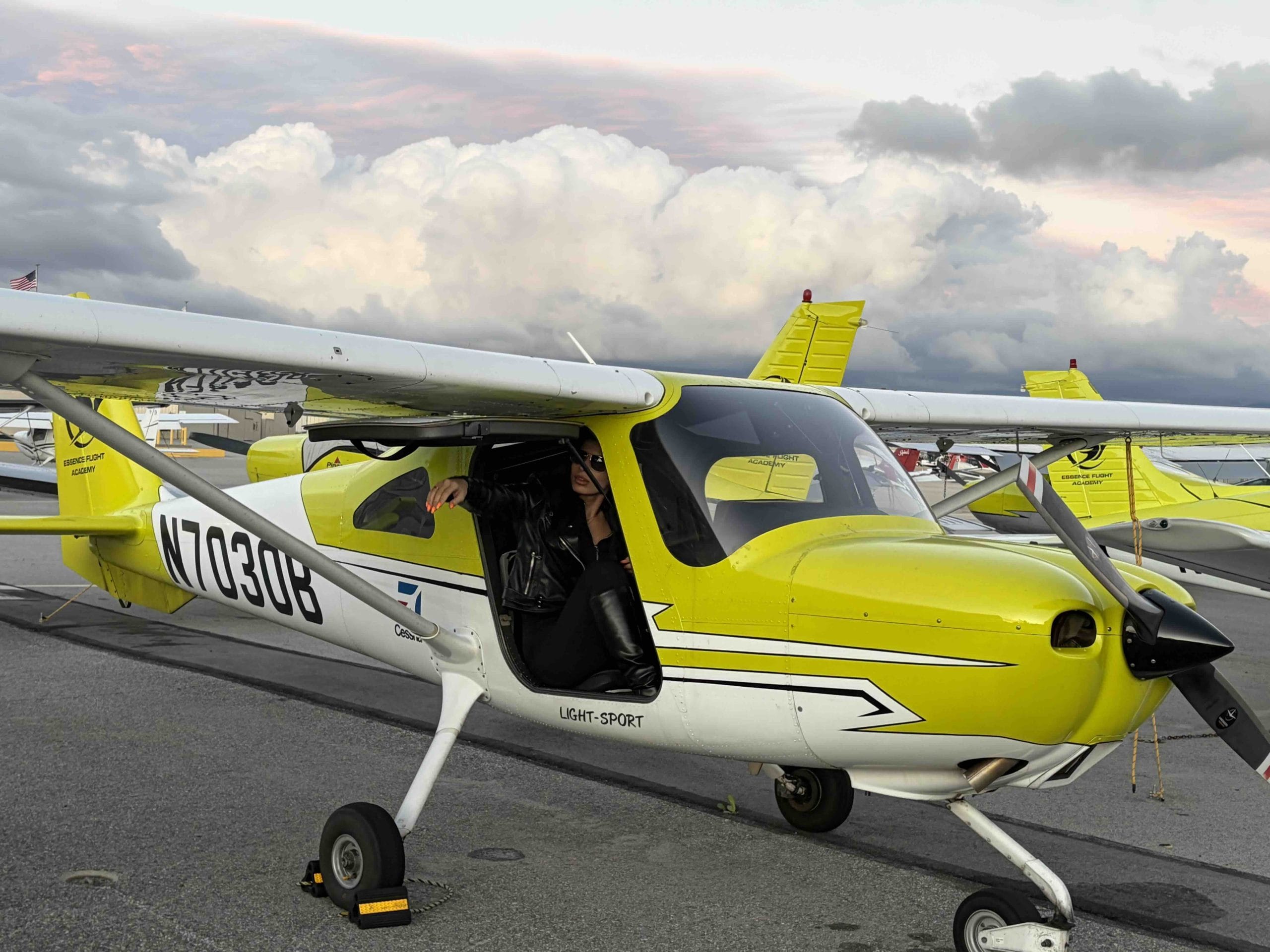 Sport Pilot License Program at Van Nuys Airport Sport Pilot License Program, Van Nuys | Los Angeles Flight School